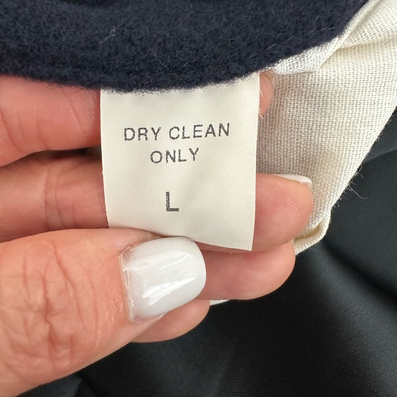 Outdoor Exchange Navy Blue peacoat with vintage vibe - Picture 9 of 16